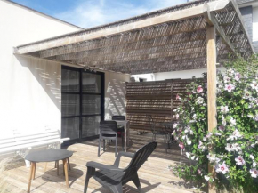 VANNES STUDIO RECENT AU CALME